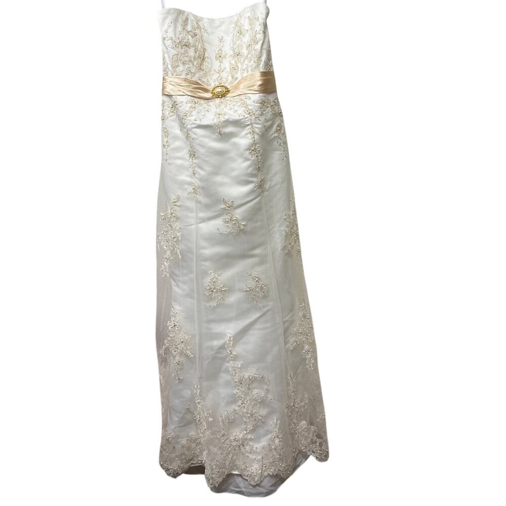 Alfred Angelo 1614 Wedding Dress Size 8 Ivory Gold Lace Beaded Bridal Gown